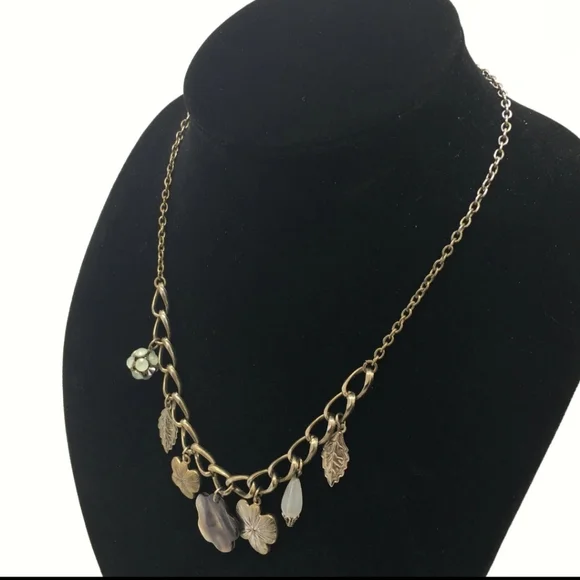 Cookie Lee Charm Necklace – Silver Tone with Leaf & Flower Charms EXC - Picture 5 of 11